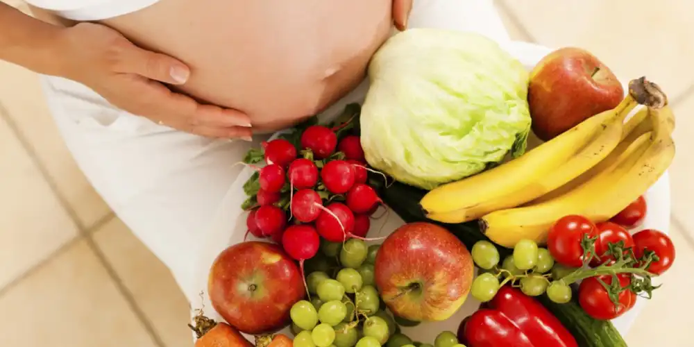 نکات تغذیه برای بارداری دختر