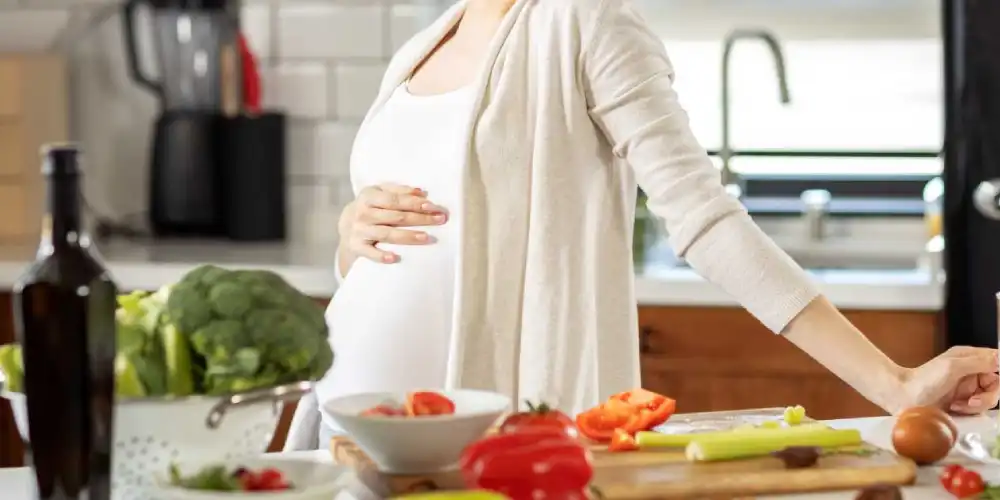 تصویر آَشنایی با تغذیه در هفته پانزدهم بارداری