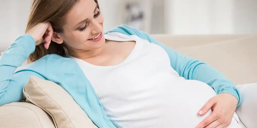 علت سکسکه جنین در شکم مادر چیست